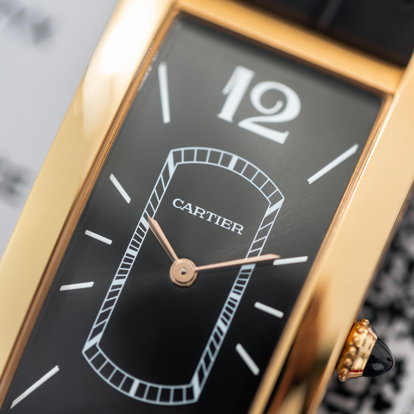 Tank Cintrée in 18K Pink Gold