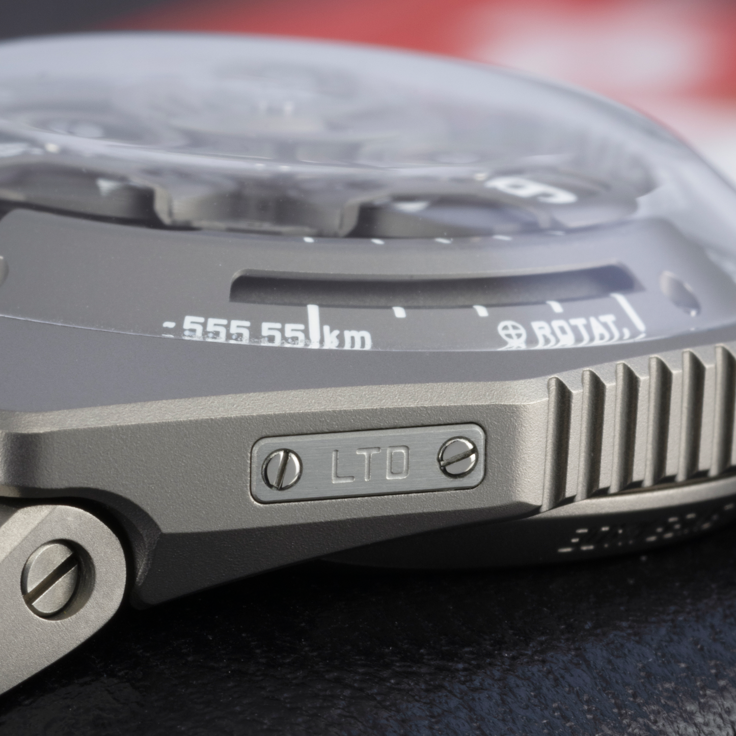 UR-100T 'Magic T' in Titanium