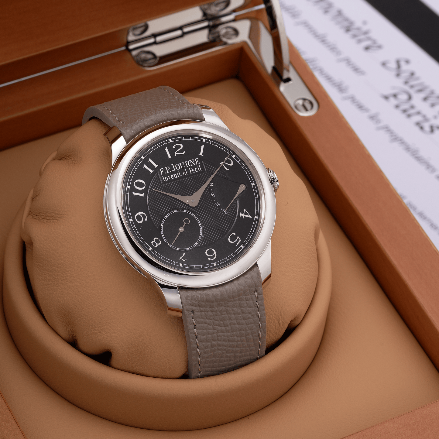 Chronomètre Souverain 'Black Label' in Platinum