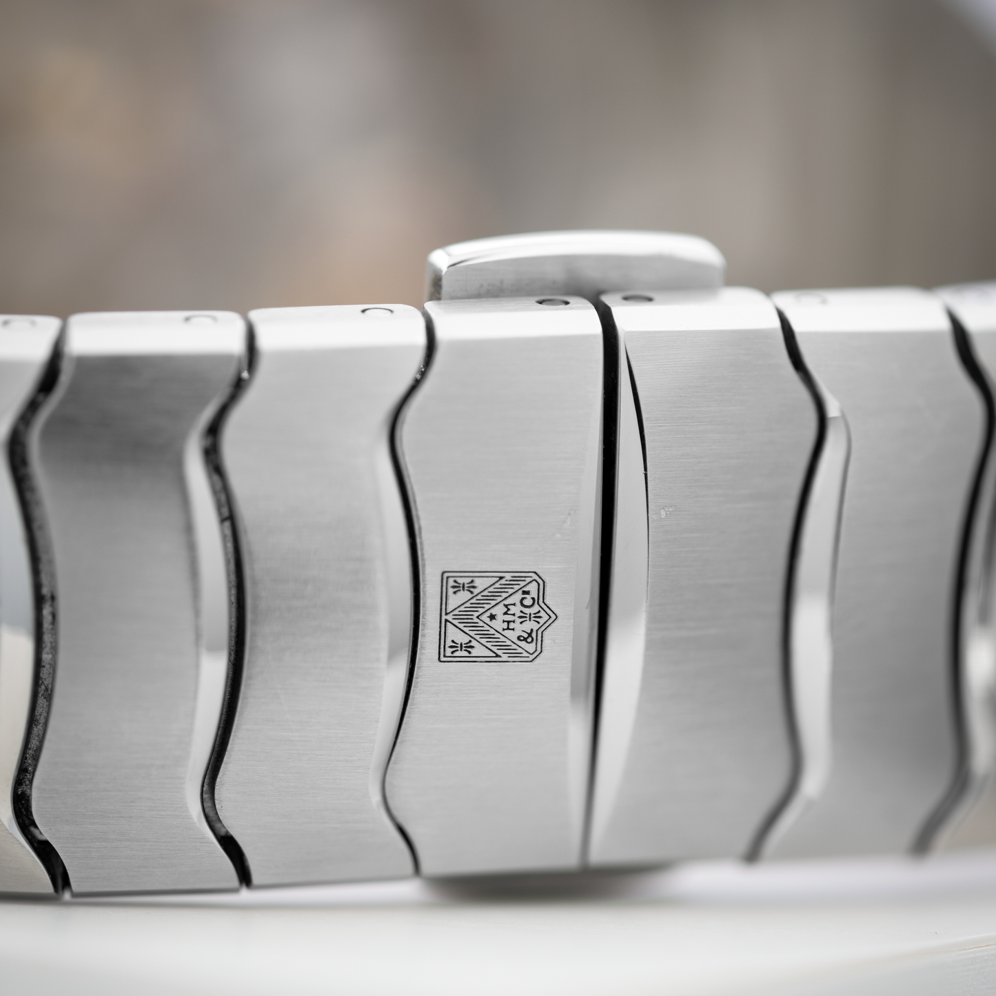 "Streamliner" Perpetual Calendar
