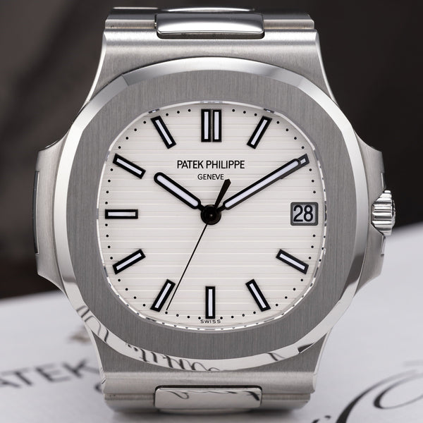 How The White-Dial Patek Philippe Nautilus 5711 Found Its Following