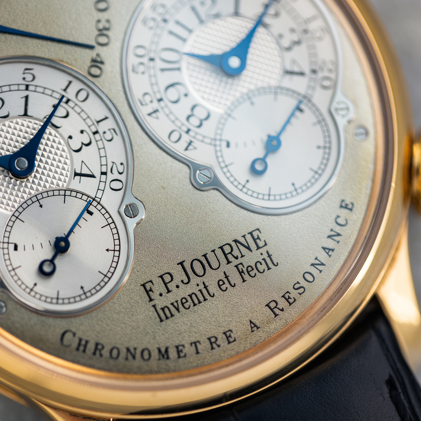 'Only Known Rose Gold Example' Resonance Pre-Souscription