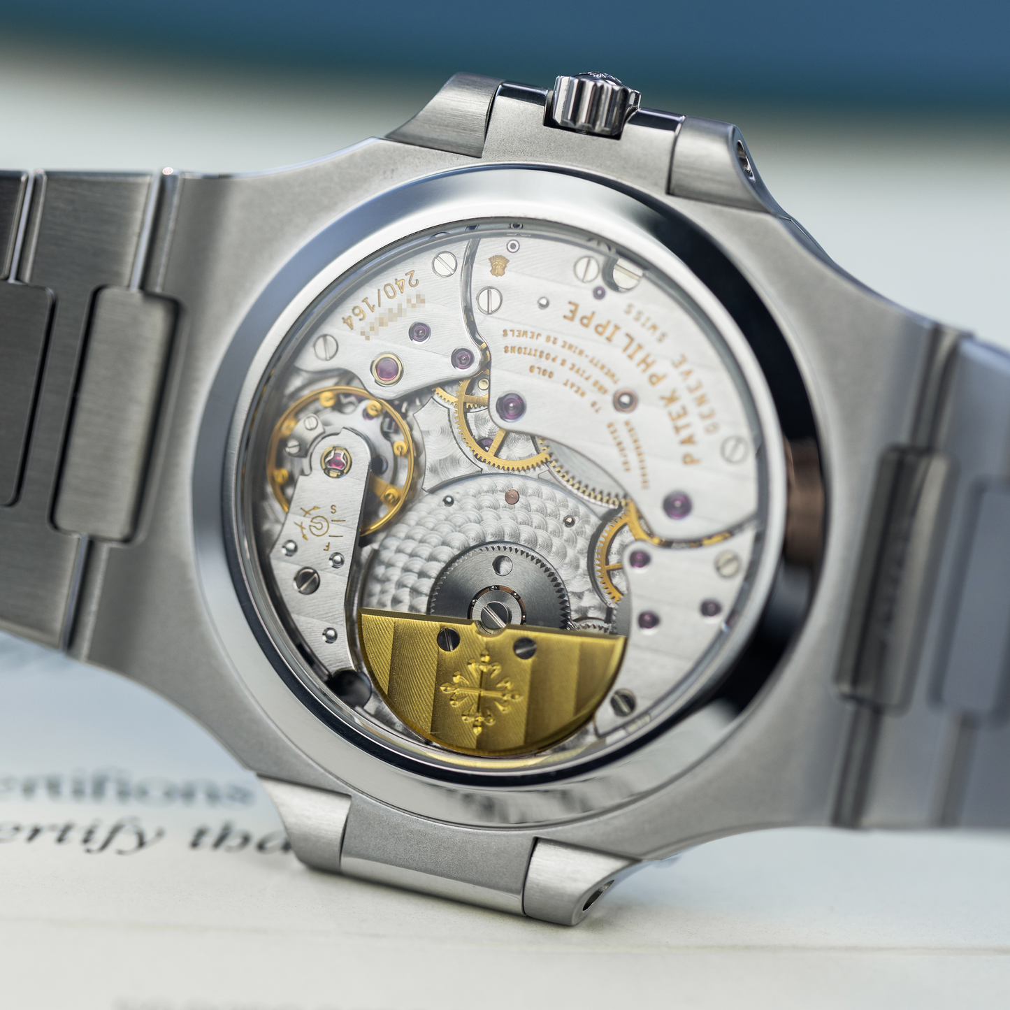 Nautilus Moonphase "4 dot"