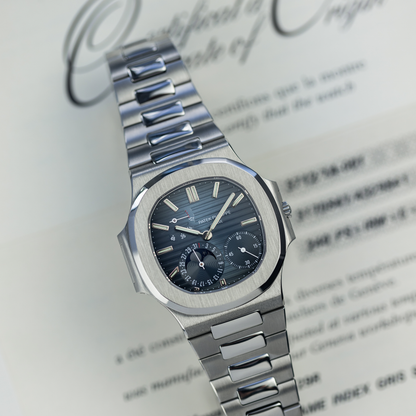 Nautilus Moonphase "4 dot"