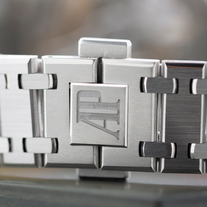 Platinum 50th Anniversary Royal Oak with Green Dial