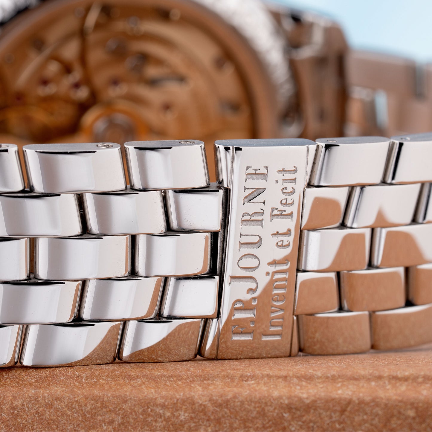 Boutique Collection Quantième Perpétuel in Platinum