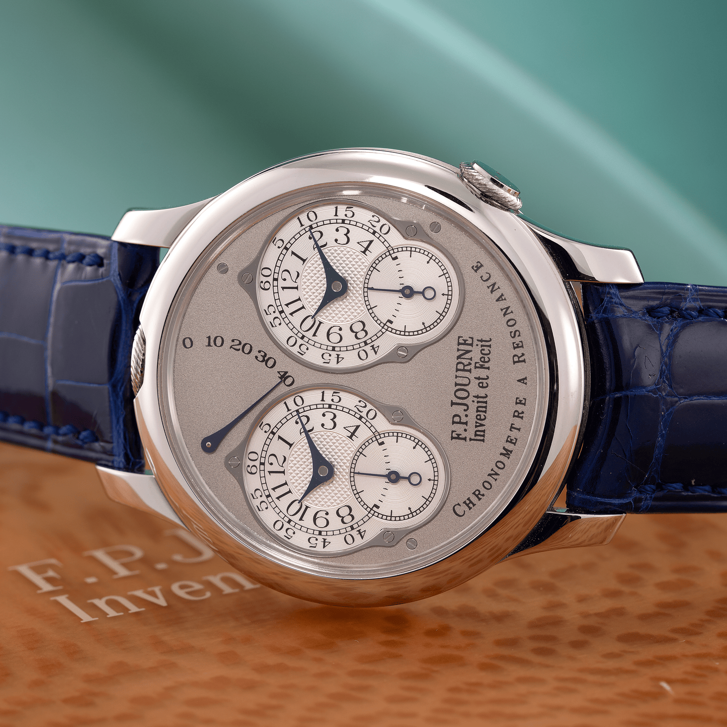 Chronomètre à Résonance in Platinum