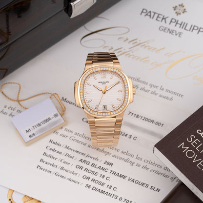 Ladies’ Nautilus in Rose Gold