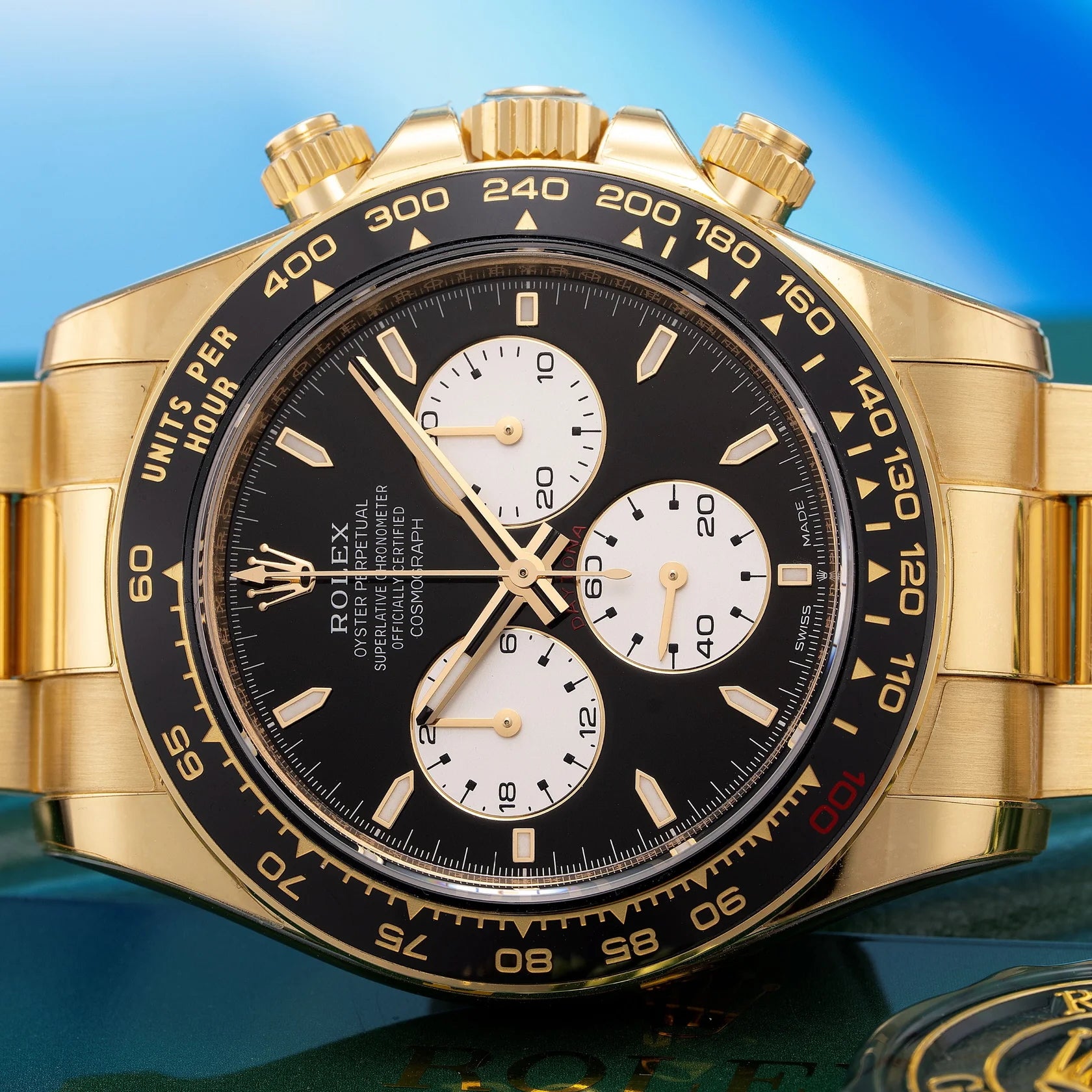 The Sensational, Off-Catalogue Rolex Daytona Le Mans in 18k Yellow Gol