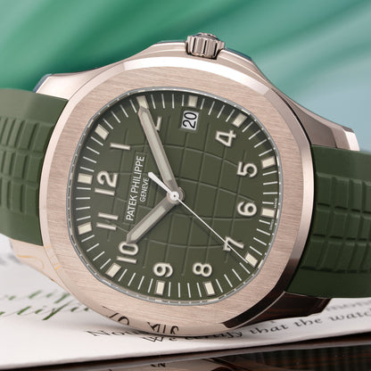 Aquanaut in White Gold