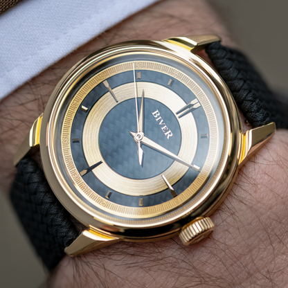 Wrist-shot of Yellow Gold Biver Automatic Carbon 40mm