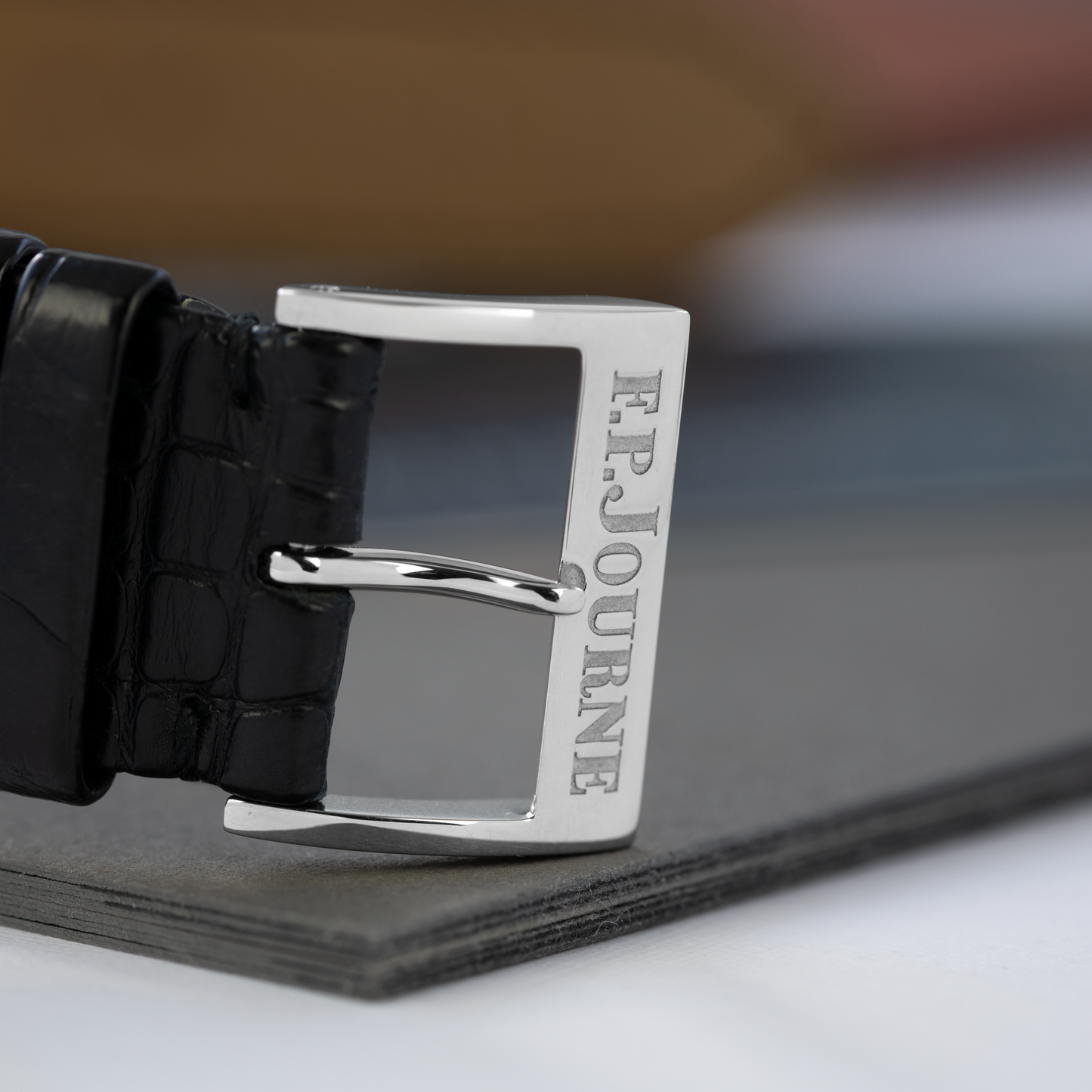 40mm Chronomètre à Resonance RQ "Platinum"