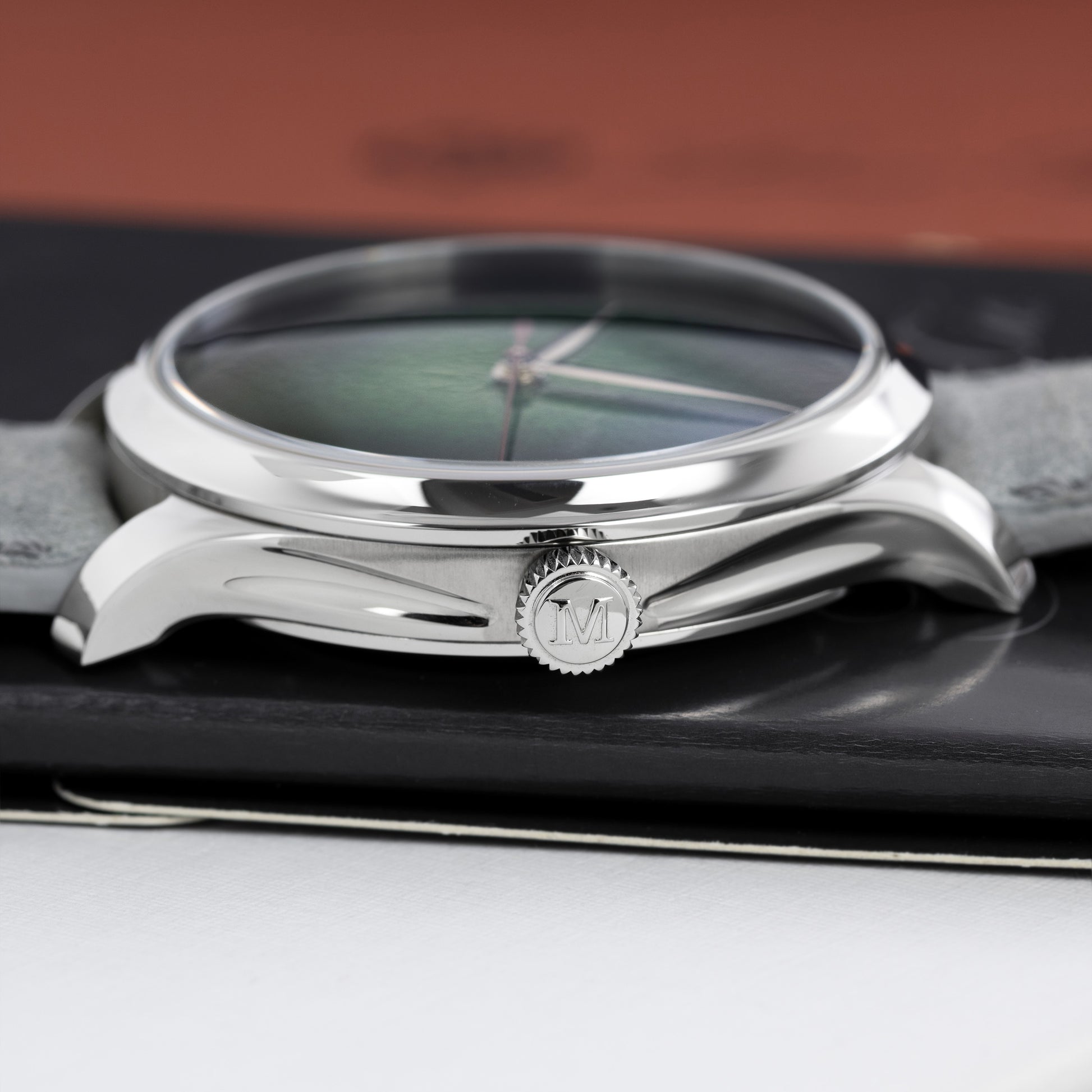 Crown of Stainless Steel H. Moser & Cie. Endeavour Centre Seconds Concept Lime Green Ref. 1200-1233 40mm 