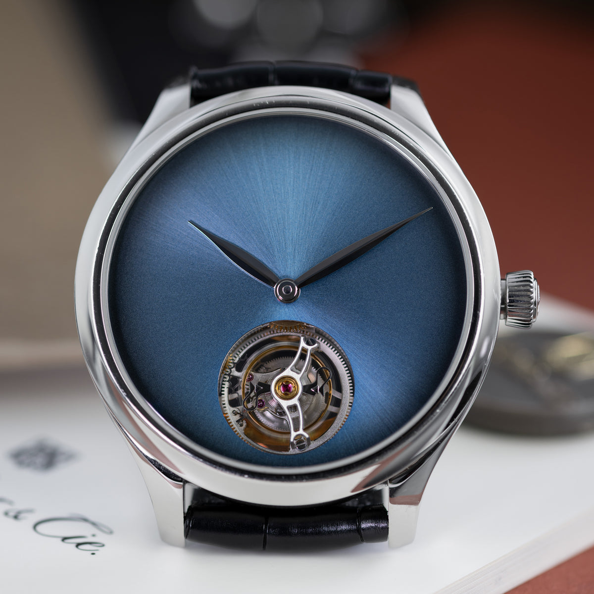 Stainless Steel H. Moser & Cie. Endeavour Tourbillon Concept Ref. 1804-1201 42mm 
