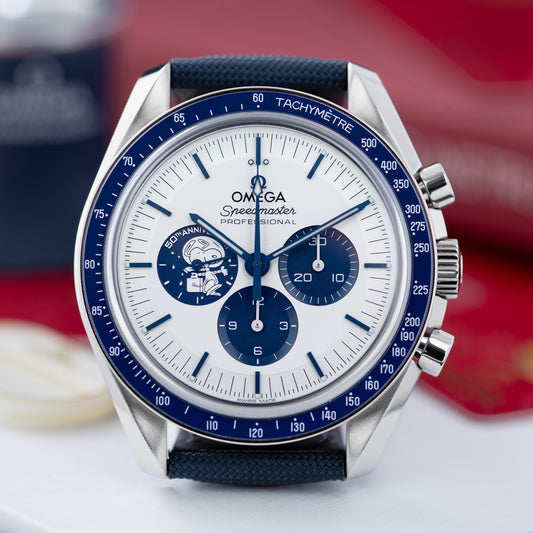Steel Omega Speedmaster "Silver Snoopy Award" Special Edition Ref. Ref.  310.32.42.50.02.001