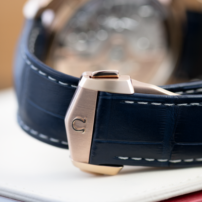 Speedmaster Racing in 18K Sedna Gold