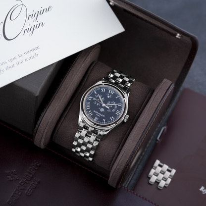 White Gold "Annual Calendar"