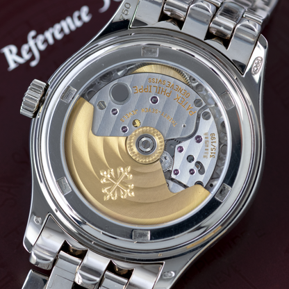 White Gold "Annual Calendar"