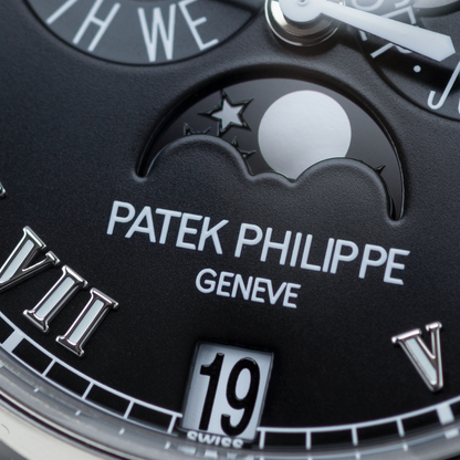 White Gold "Annual Calendar"