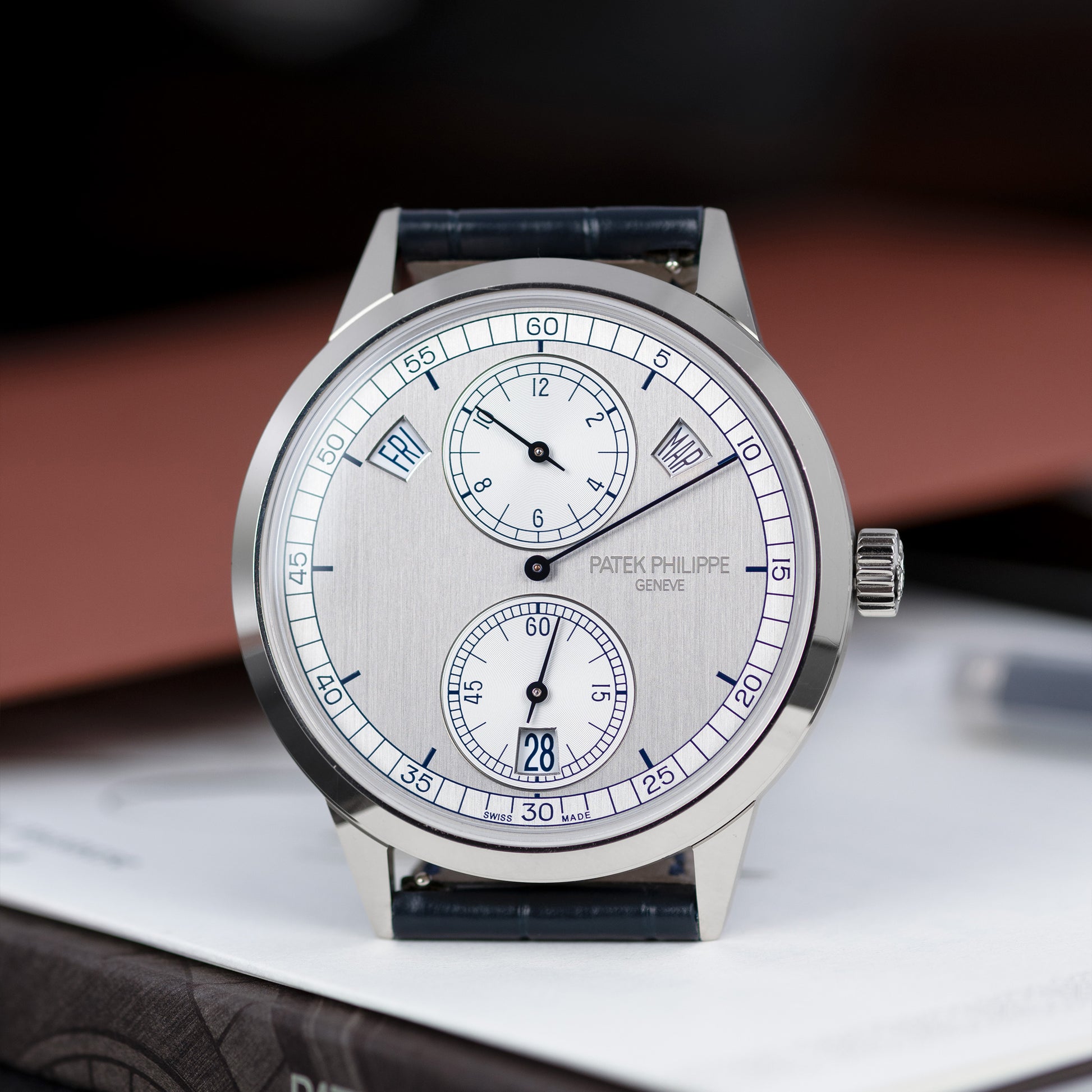 White Gold Patek Philippe Regulator Annual Calendar ref. 5235G