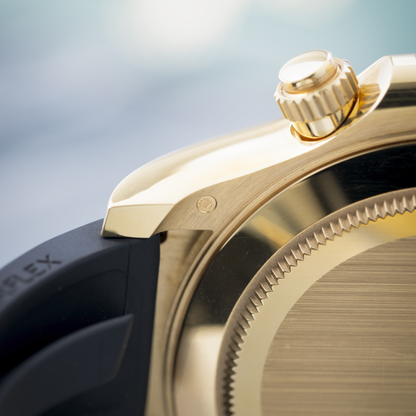 Daytona in Yellow Gold with Champagne Dial