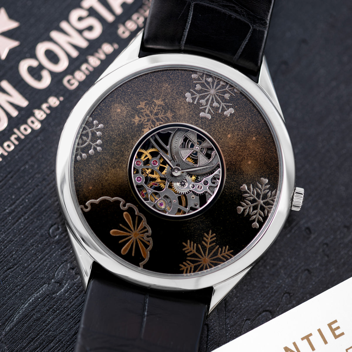 Vacheron Constantin manual wind White Gold and Maki-e lacuer Yukimi ref. 33222/000G-9706 Front Shot