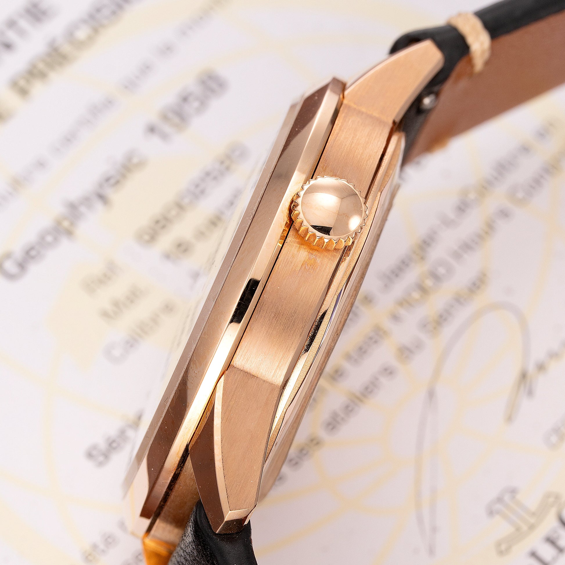 Crown of 18K Pink Gold Jaeger‑LeCoultre Memovox Tribute to Deep Sea Ref. Q8002520 40.5mm 