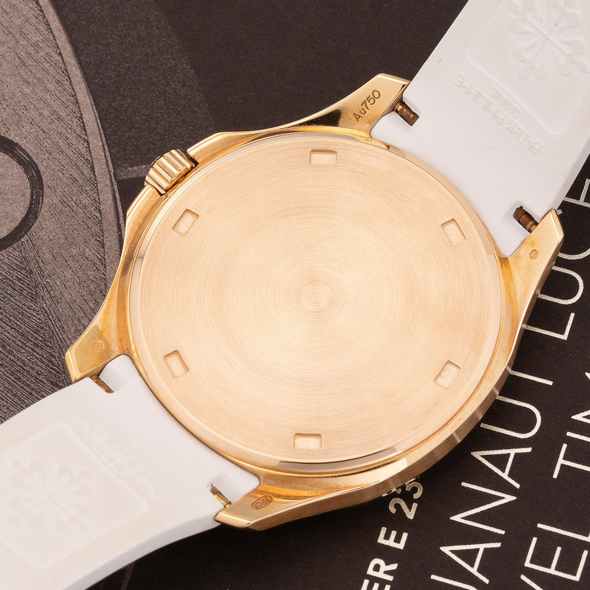 Aquanaut Luce Travel Time
